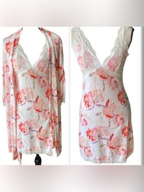 Mirabeau short multicolor pink floral vneck lace chemise and robe set